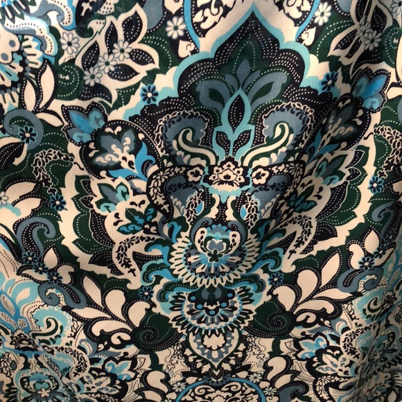 Banana Republic patterned tank - Picture 3 of 3